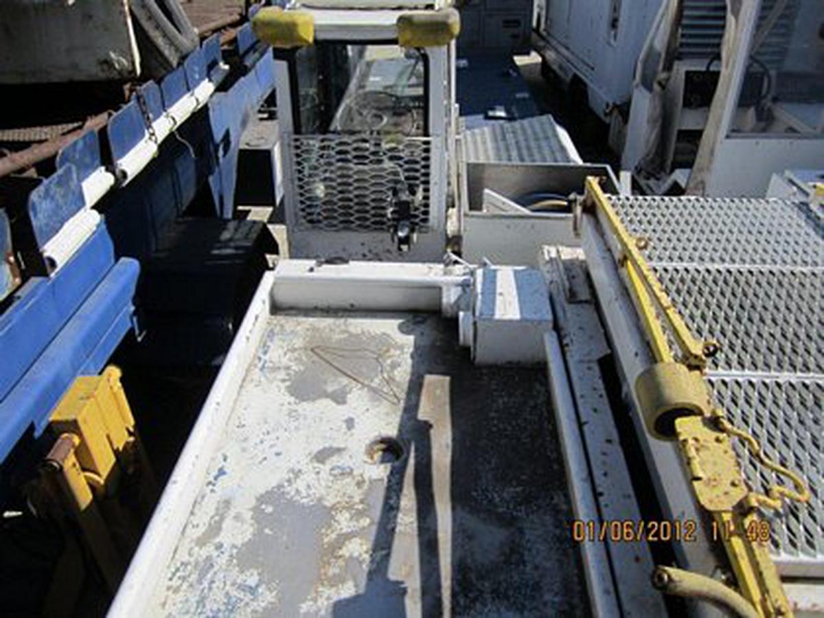 Lavatory Truck ACE 1410-5030