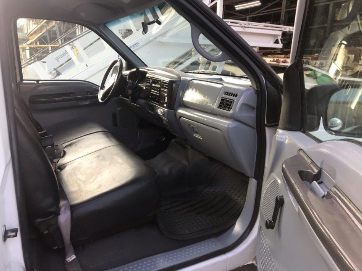 Lavatory Truck Ford/Stinar SLS 250/F 250