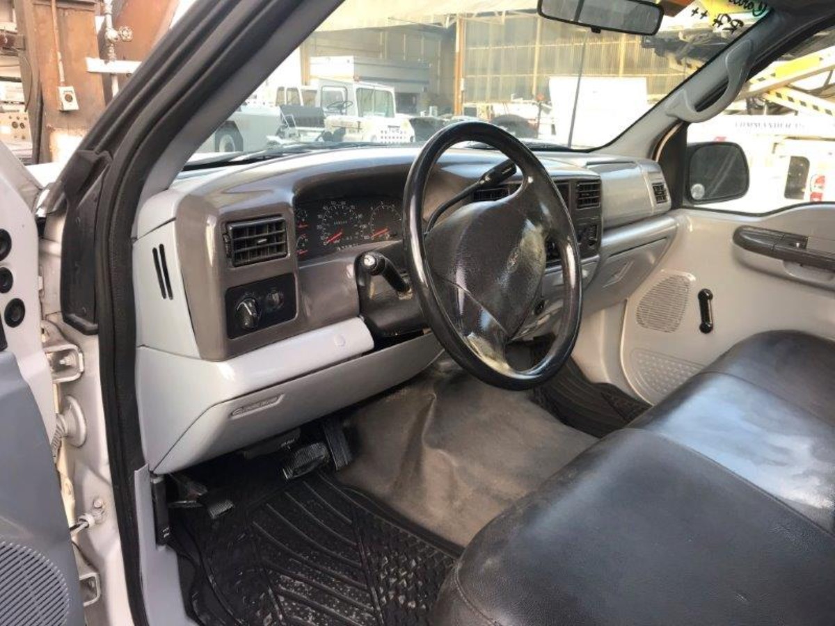 Lavatory Truck Ford/Stinar SLS 250/F 250