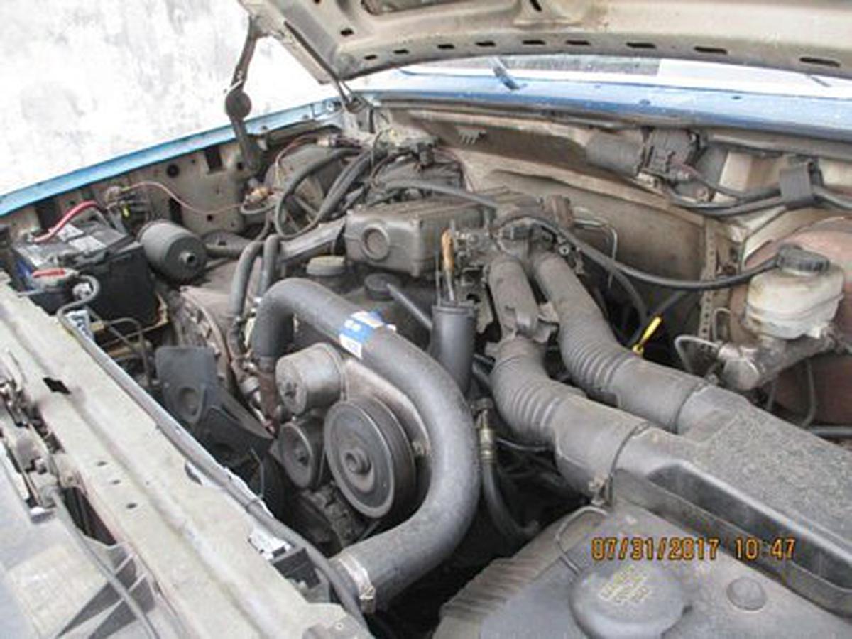 Bob Tail Truck Ford/Eagle SD/F-350