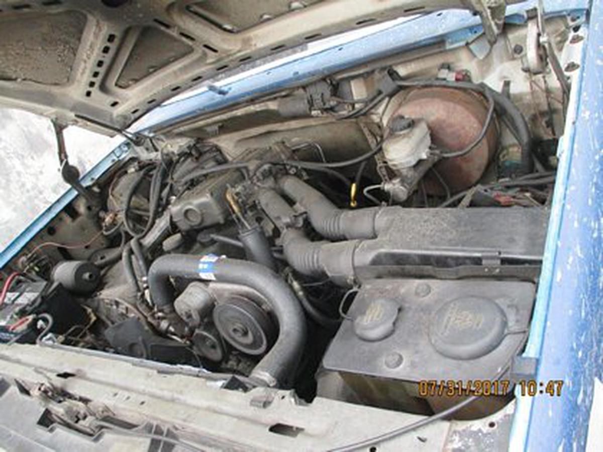 Bob Tail Truck Ford/Eagle SD/F-350