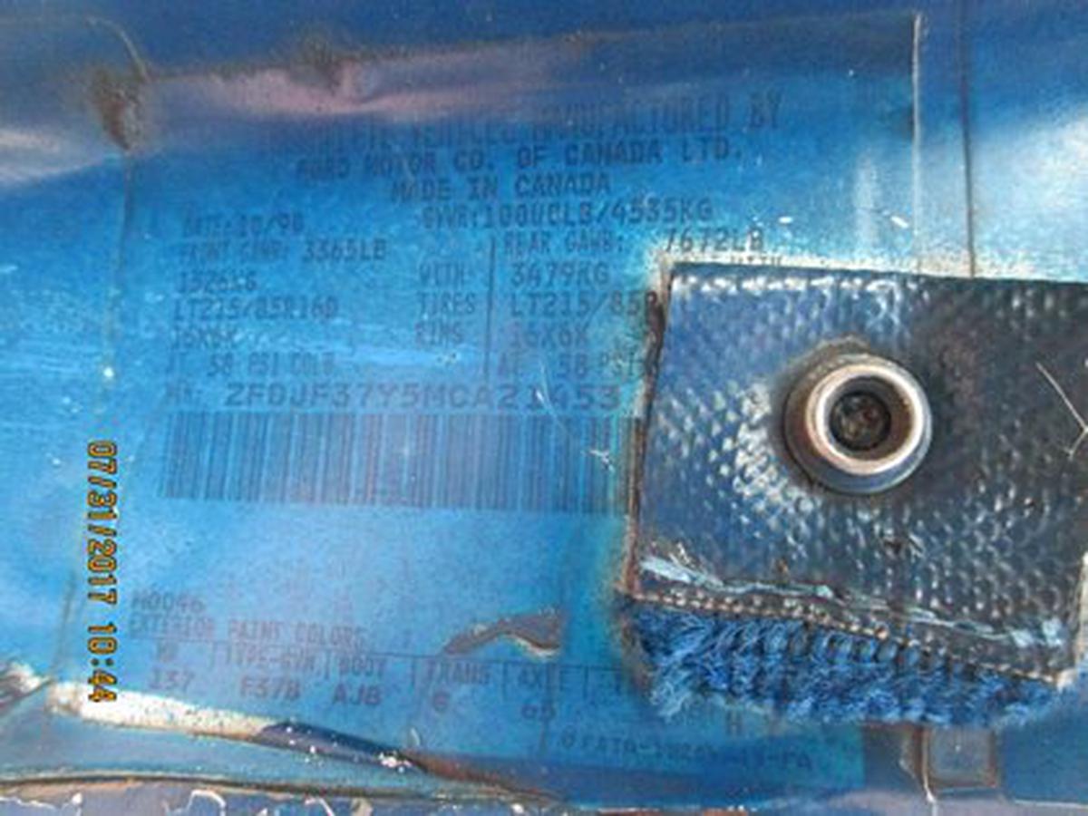 Bob Tail Truck Ford/Eagle SD/F-350