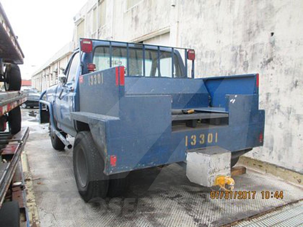 Bob Tail Truck Ford/Eagle SD/F-350