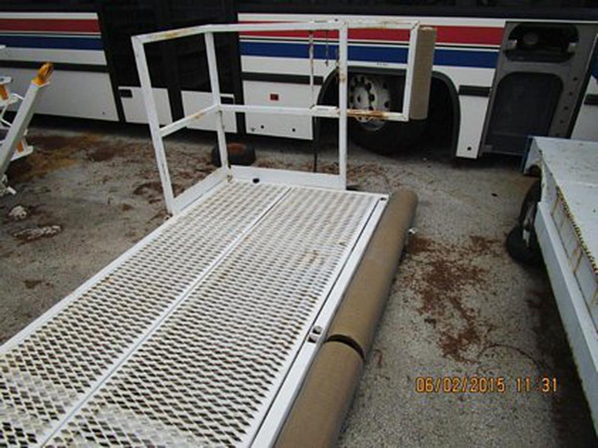 Maintenance Stair Clyde 15F2551 - 120/228 in