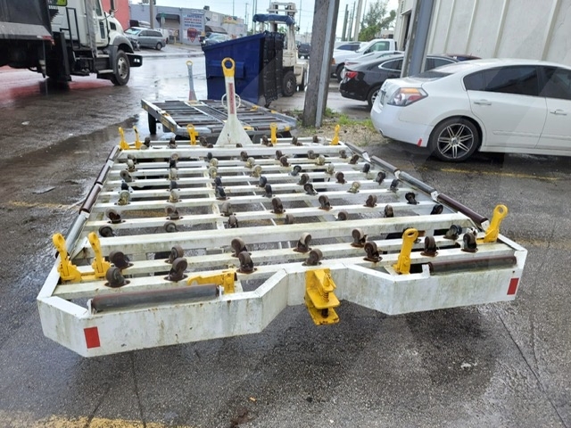 LD7 Clyde/15F2566 Open Caster