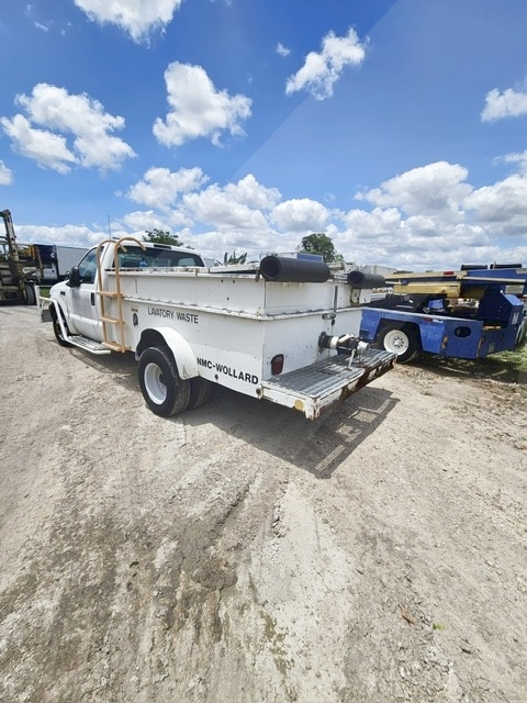 Lavatory Truck Ford/Wollard F-350