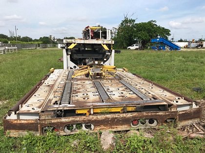 Cargo Loader TLD- 828 Wide