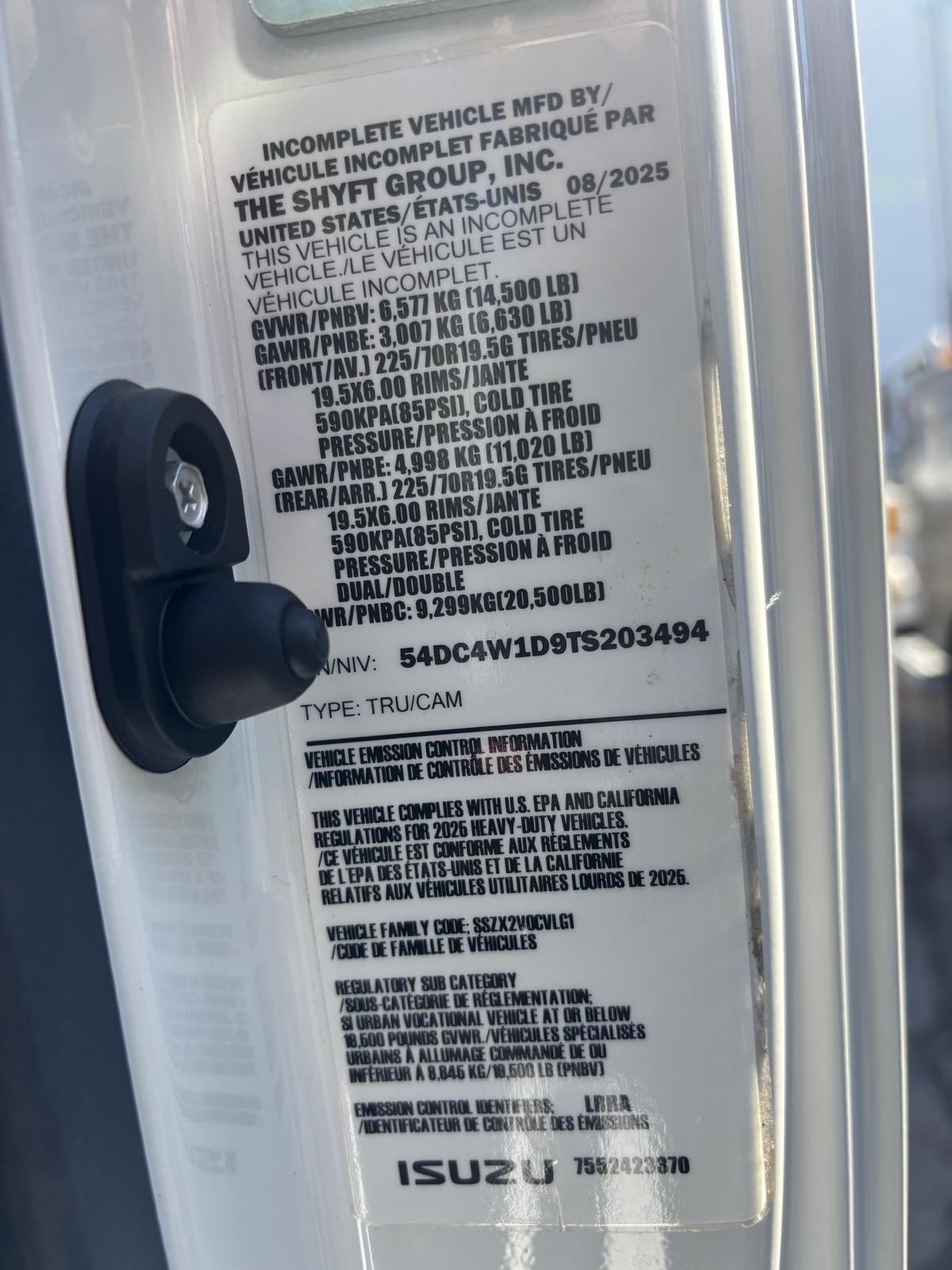 Truck Chassis Isuzu NPR - Gasoline