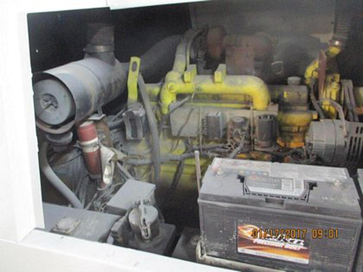 Ground Power Unit S&S TMFW-4900 JD