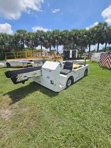 Belt Loader Tug 440-E