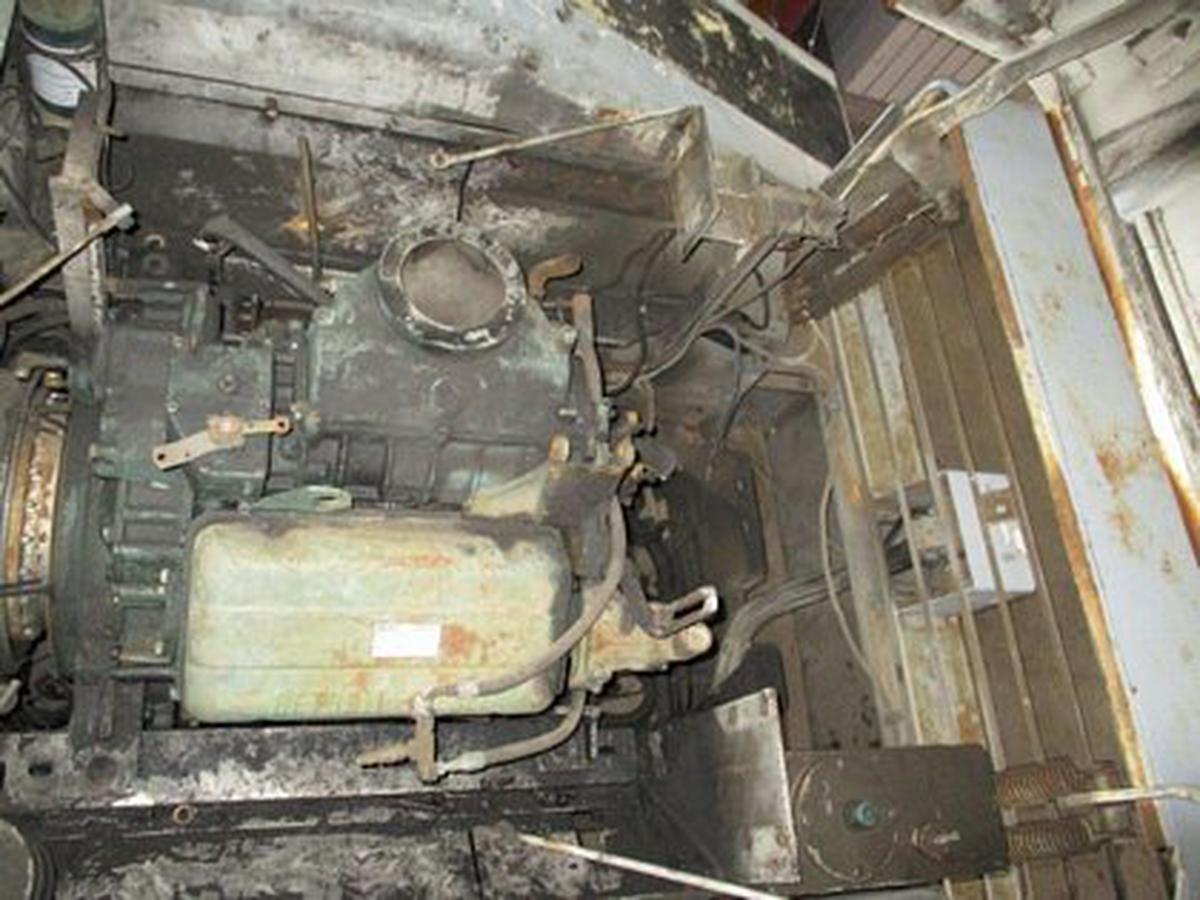 Push Back Tractor Hough-Paymover T-225 SL+ 400Hz GPU Hobart