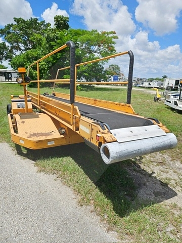 Towable Belt Loader Wasp A01771D-3179