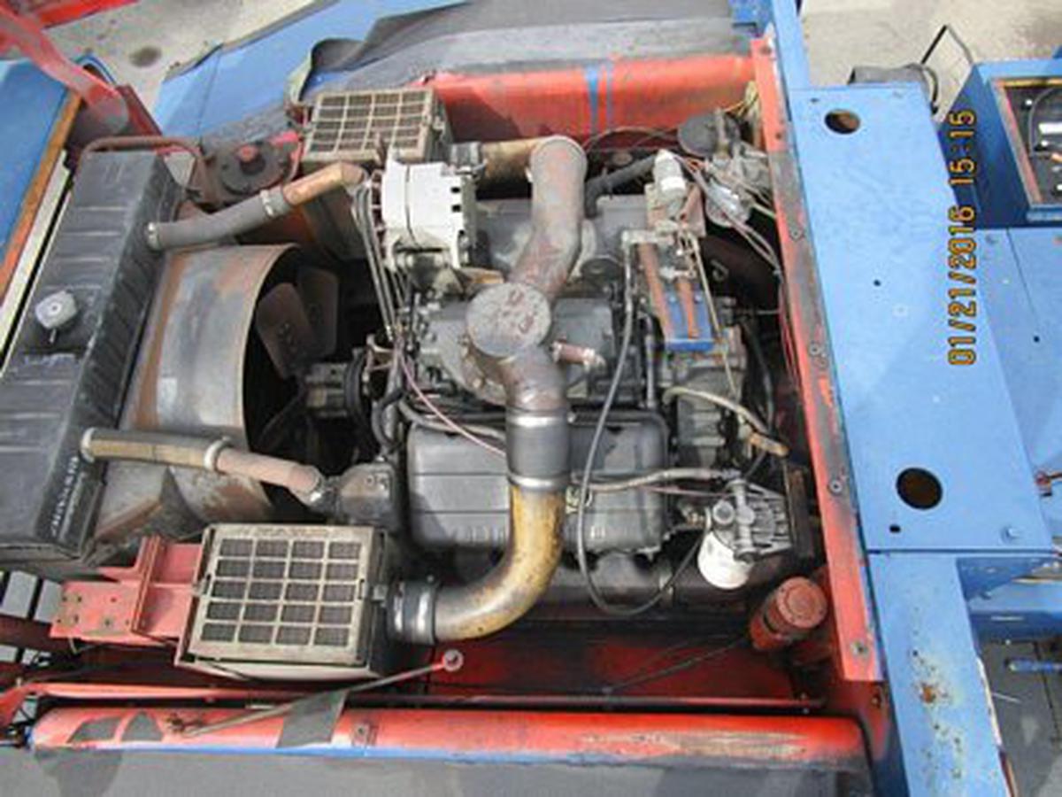 Push Back Tractor Hough-Paymover T-300