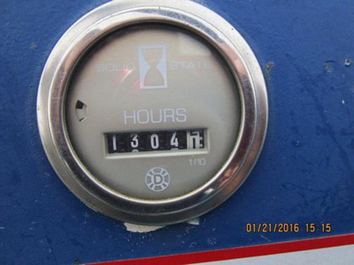 Push Back Tractor Hough-Paymover T-300