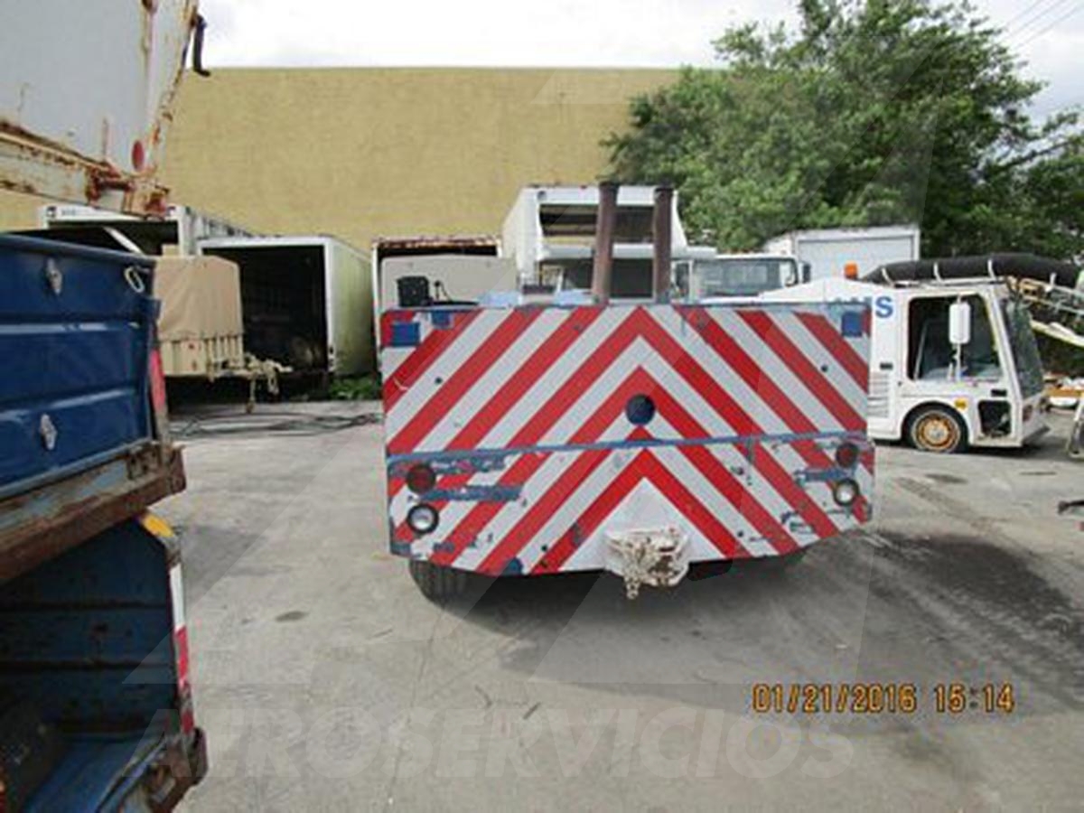 Push Back Tractor Hough-Paymover T-300