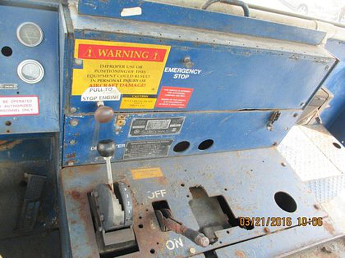 Push Back Tractor Hough-Paymover T-300 SL