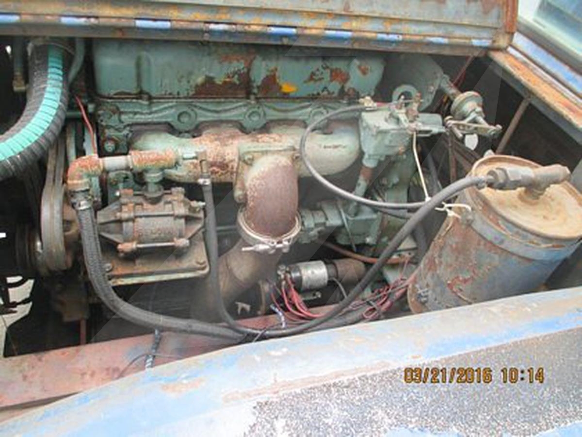 Push Back Tractor Hough-Paymover T-300 SL