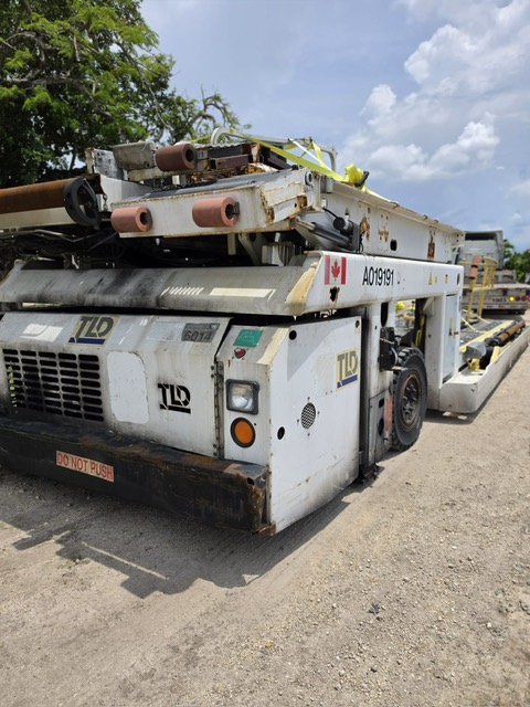 Cargo Loader TLD 828 Standard