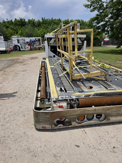 Cargo Loader TLD 828 Standard