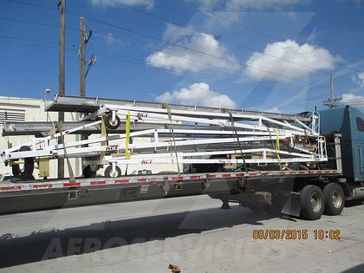 Passenger Boarding Ramp KCI Inc. SGR-2028