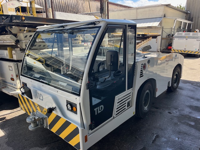 Push Back Tractor TLD TMX-150-15 Tier 4F