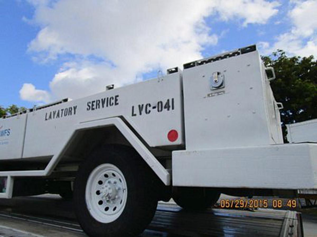 Lavatory Truck ACE 1410-5030