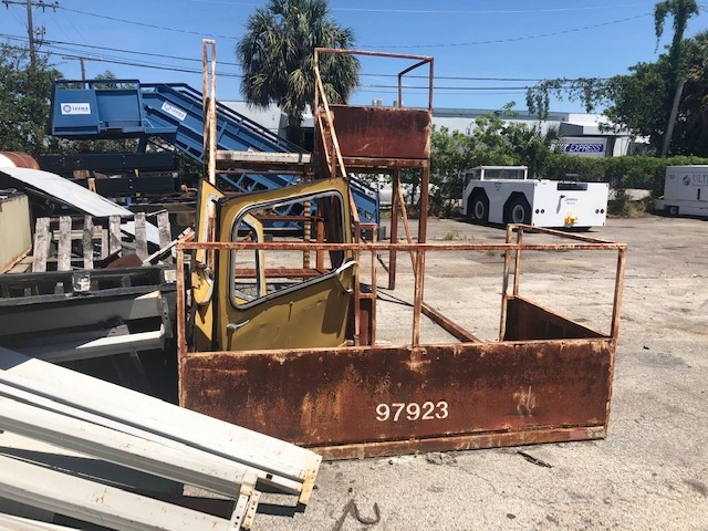 Crew Stair Wasp A01687D - 185 in