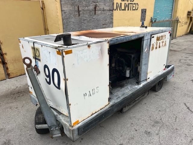 Ground Power Unit TLD GPU 409-T-CUP + 28.5 VDC