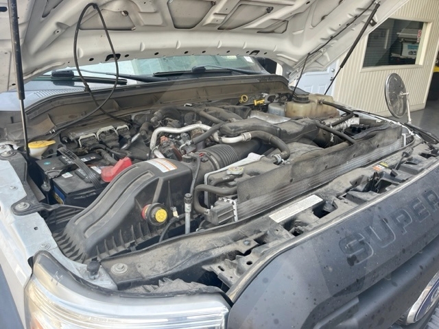 Parking Lot Sweeper Ford F-450/Tymco 210h