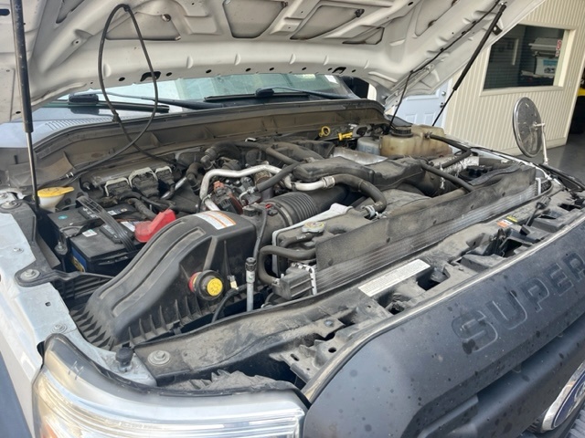 Parking Lot Sweeper Ford F-450/Tymco 210h