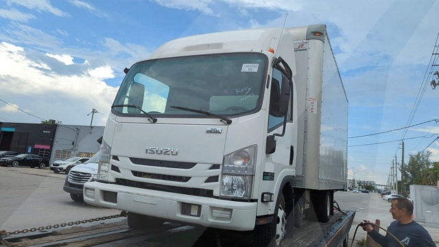 Truck Chassis Isuzu NPR-HD Diesel