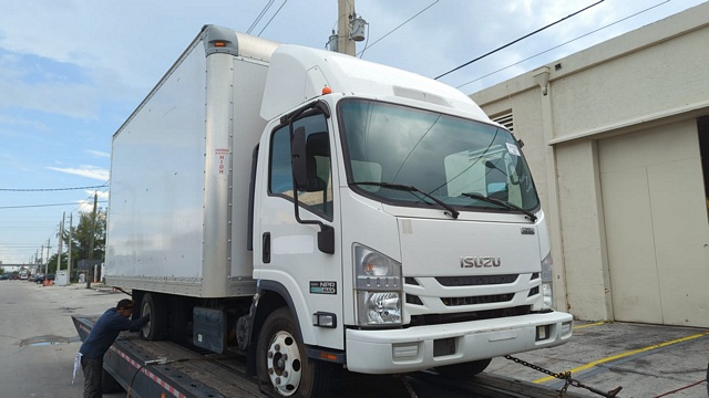 Truck Chassis Isuzu NPR-HD Diesel