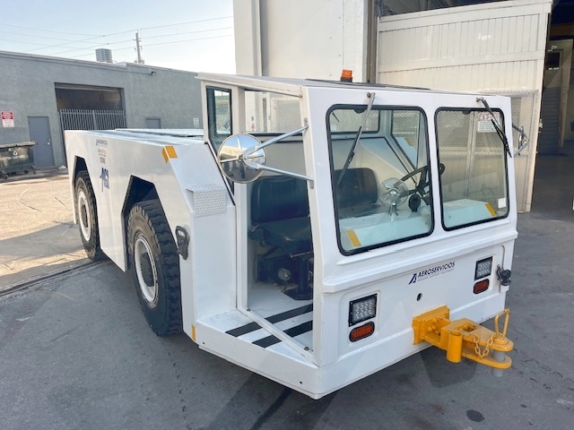 Push Back Tractor S&S GT-50