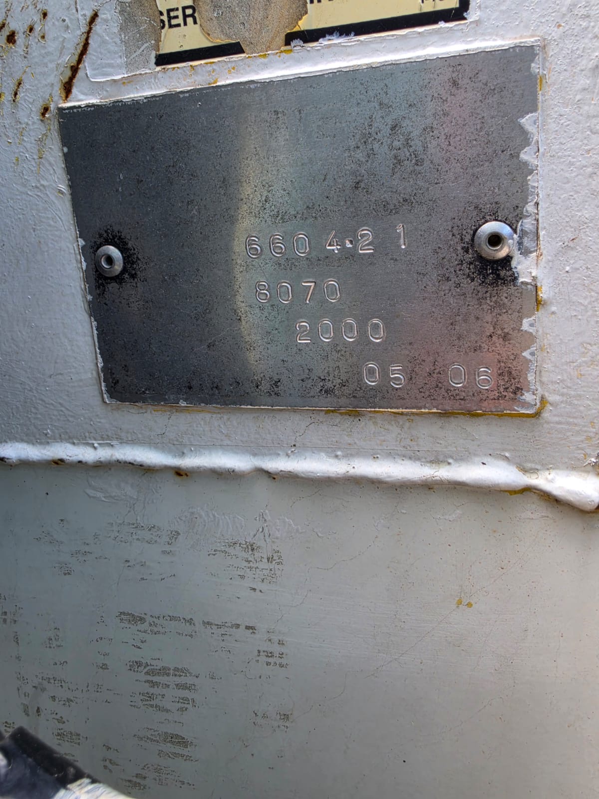 Belt Loader Tug 660