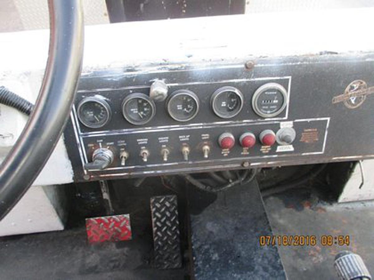 Push Back Tractor S&S GT-50