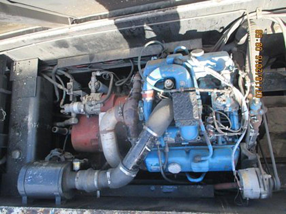 Push Back Tractor S&S GT-50