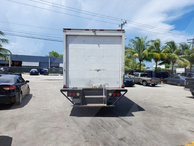 Truck Chassis Isuzu NPR-HD Diesel