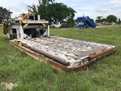 Cargo Loader TLD- 828 Wide