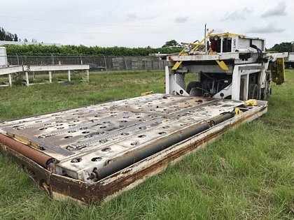 Cargo Loader TLD- 828 Wide