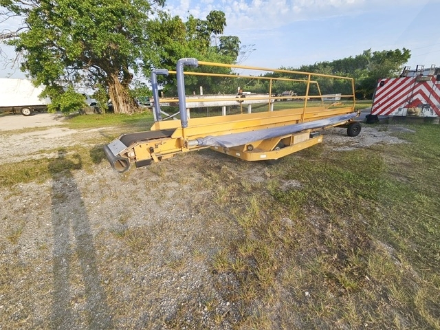 Towable Belt Loader Wasp A01771D-3650