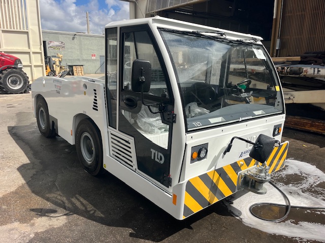 Push Back Tractor TLD TMX-150-15 Tier 4F