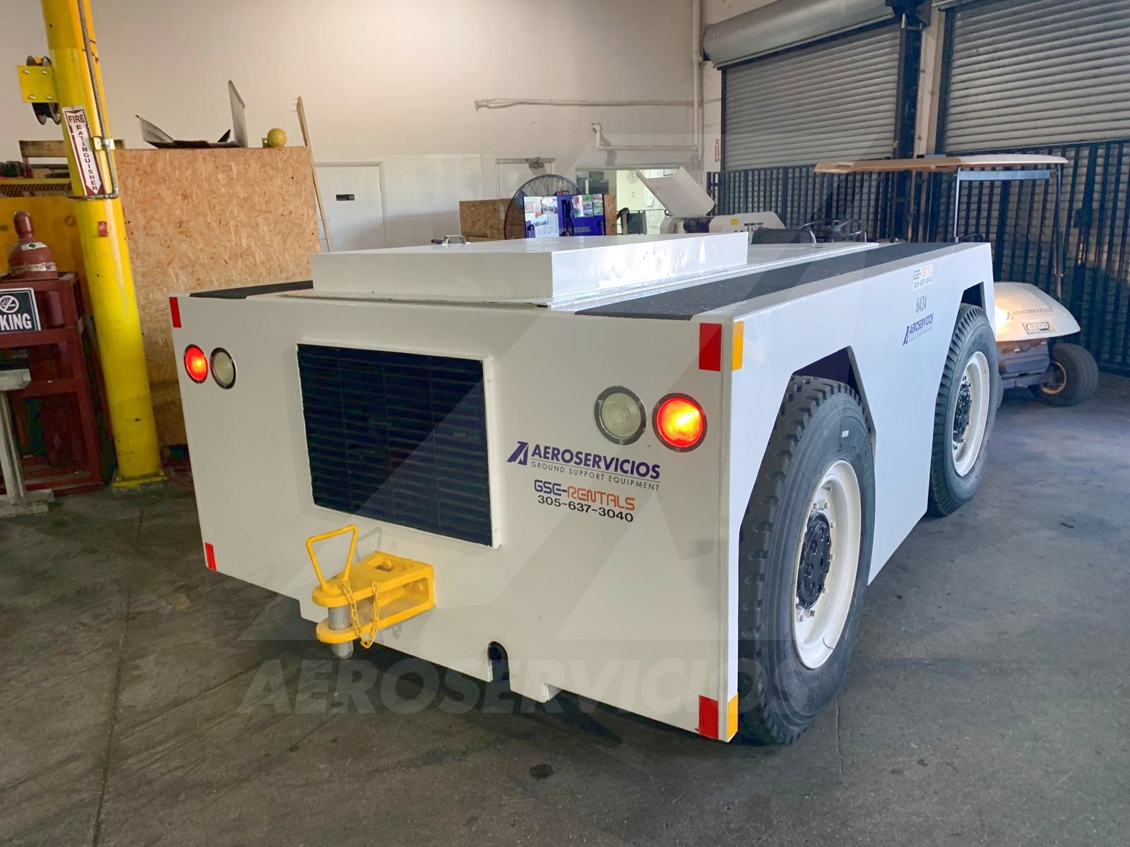 Push Back Tractor S&S GT-1628