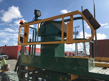 Cargo Loader TLD 828 Wide