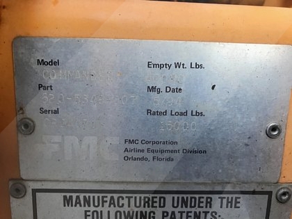 Wide Lower Deck Cargo Loader FMC Commander 15 U