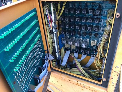 Wide Lower Deck Cargo Loader FMC Commander 15 U