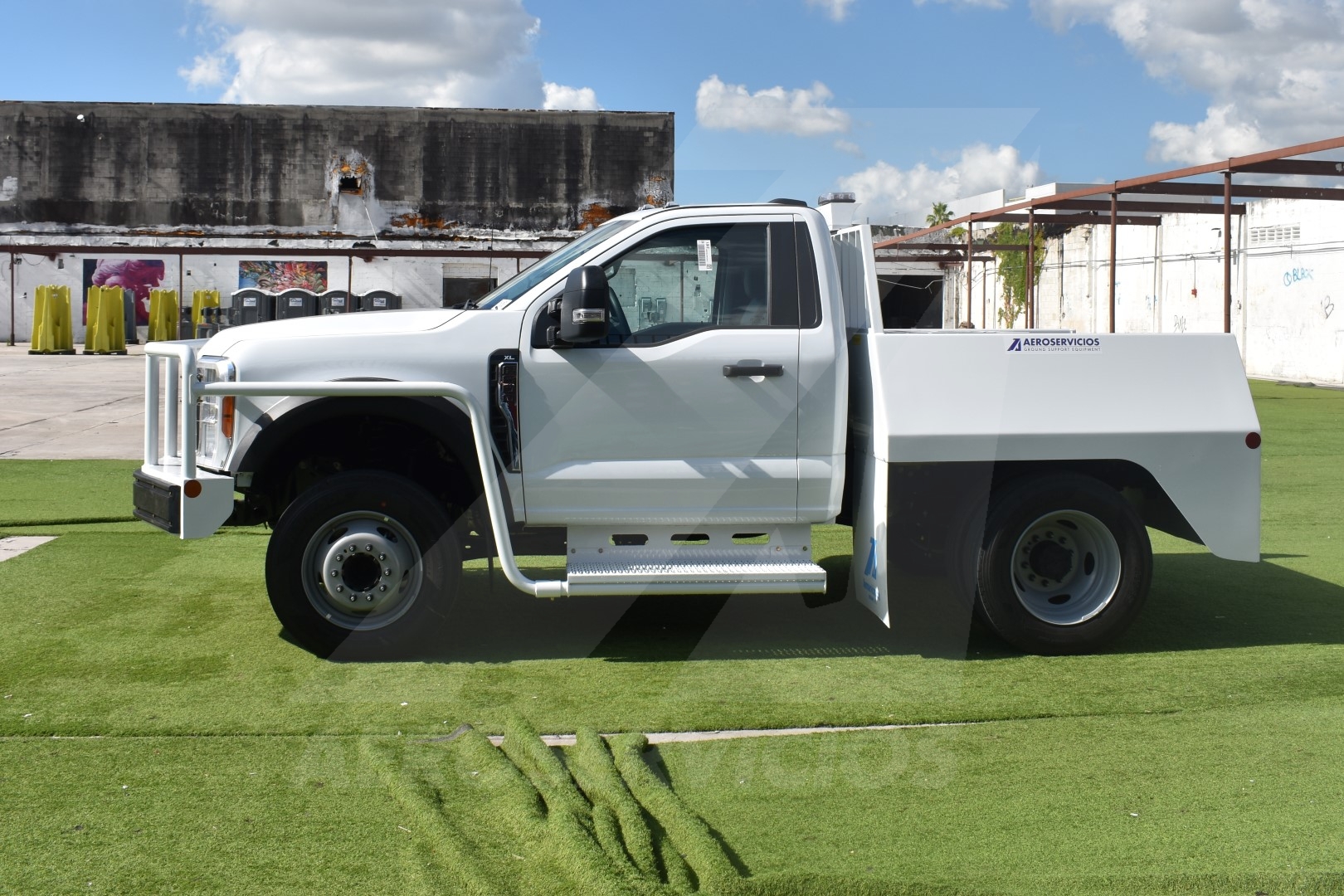 Bobtail Ford/Standard GSE F-600/BTT-7G