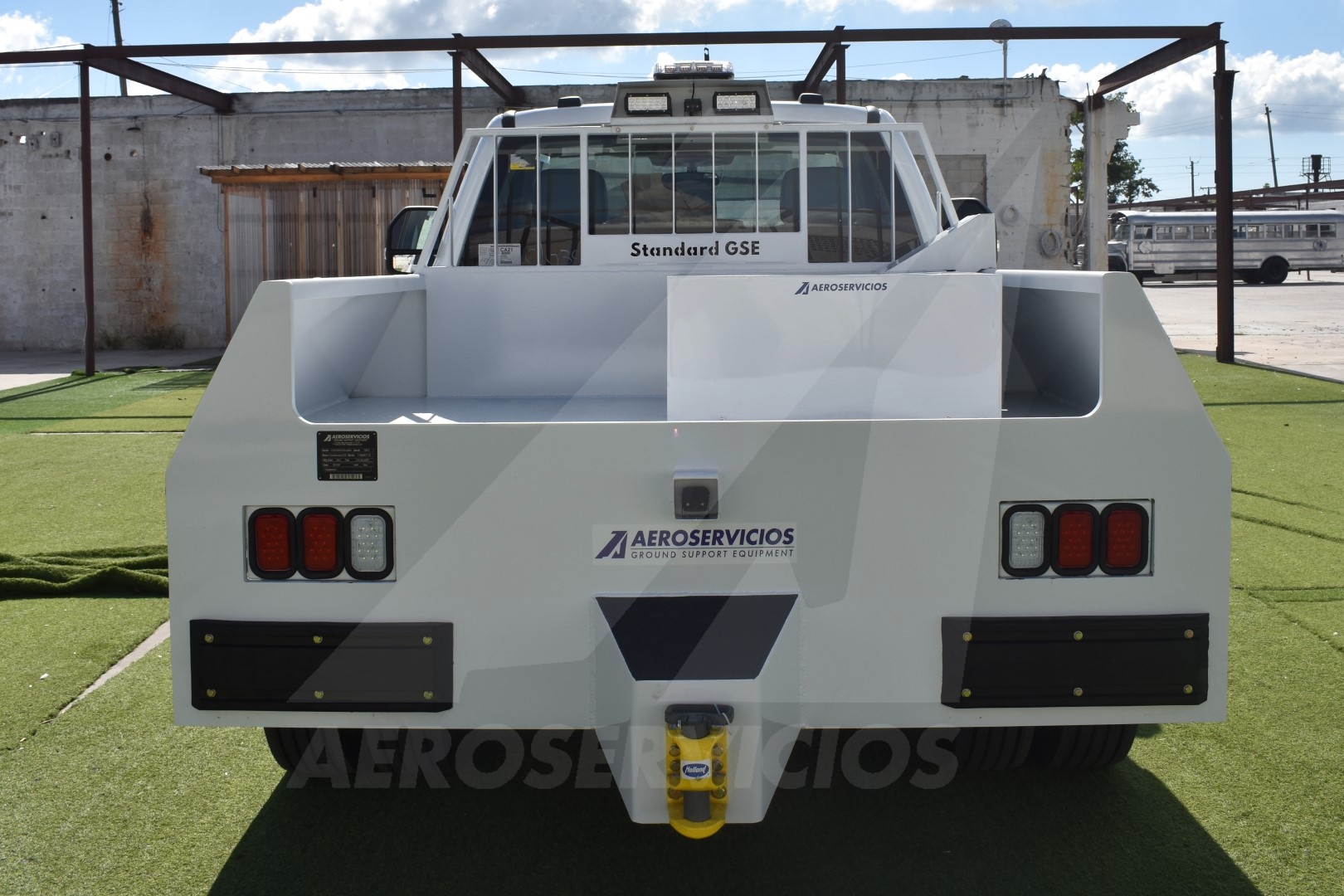 Bobtail Ford/Standard GSE F-600/BTT-7G