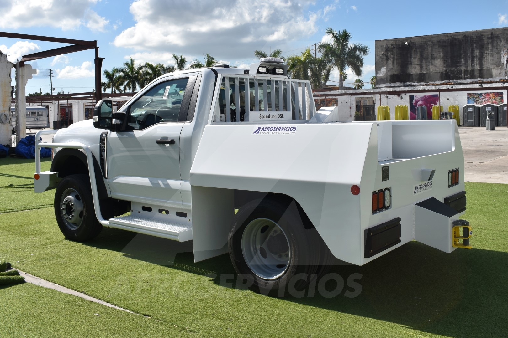 Bobtail Ford/Standard GSE F-600/BTT-7G