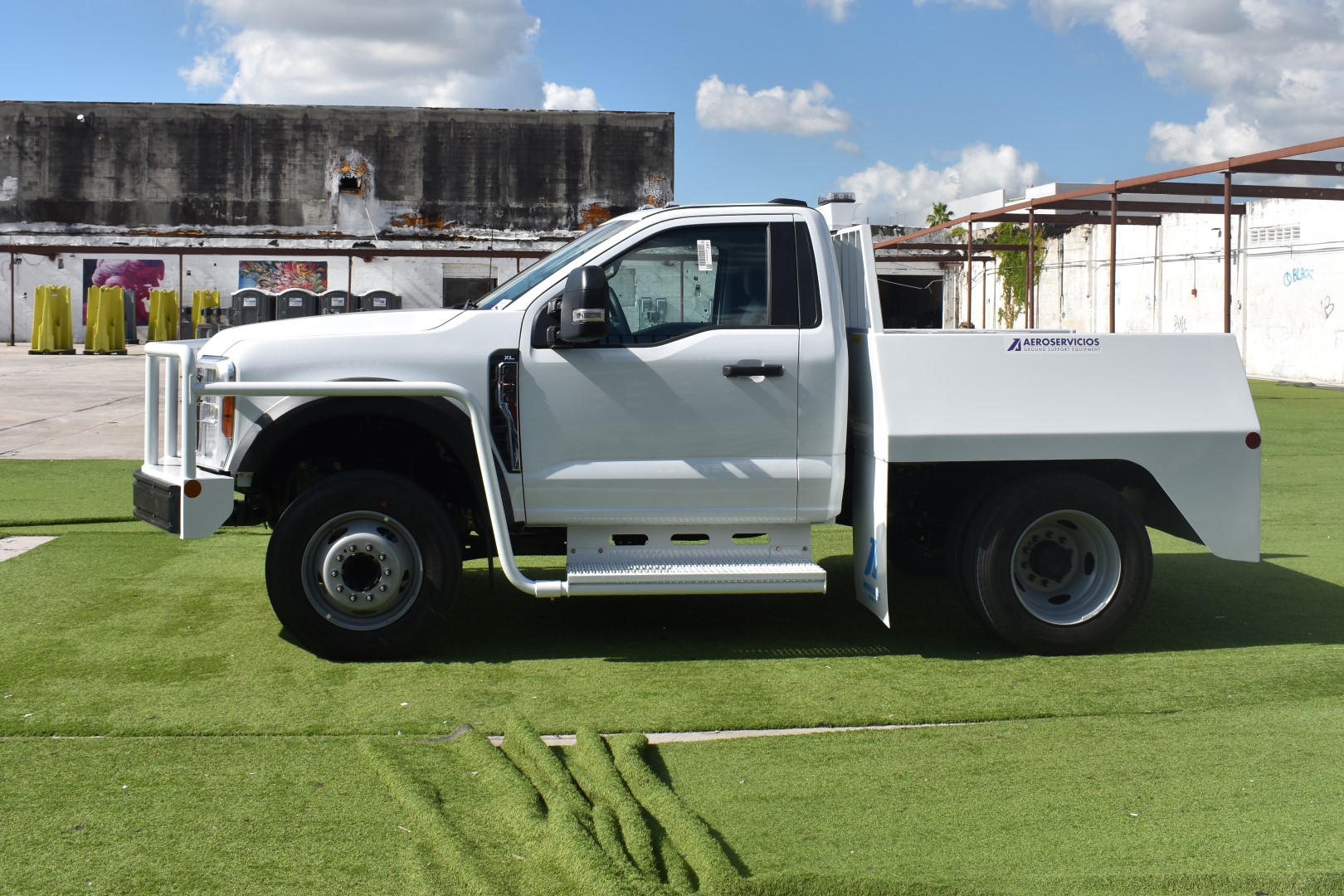 Bobtail Ford/Standard GSE F-600/BTT-7G