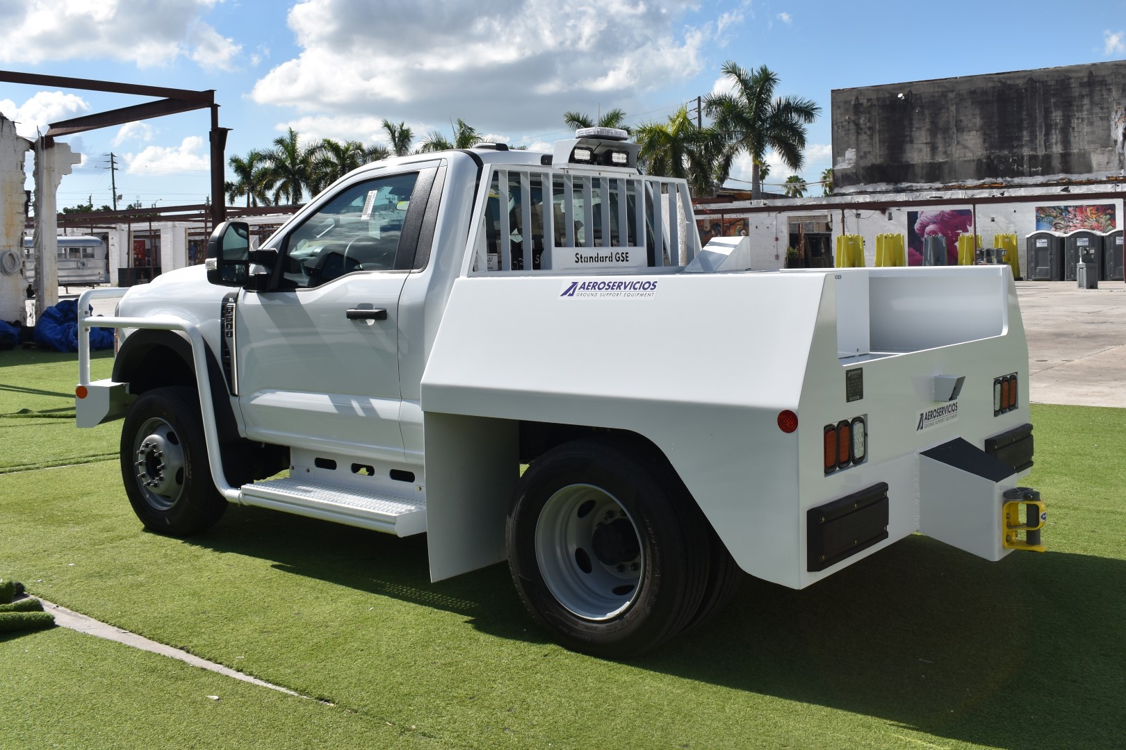 Bobtail Ford/Standard GSE F-600/BTT-7G